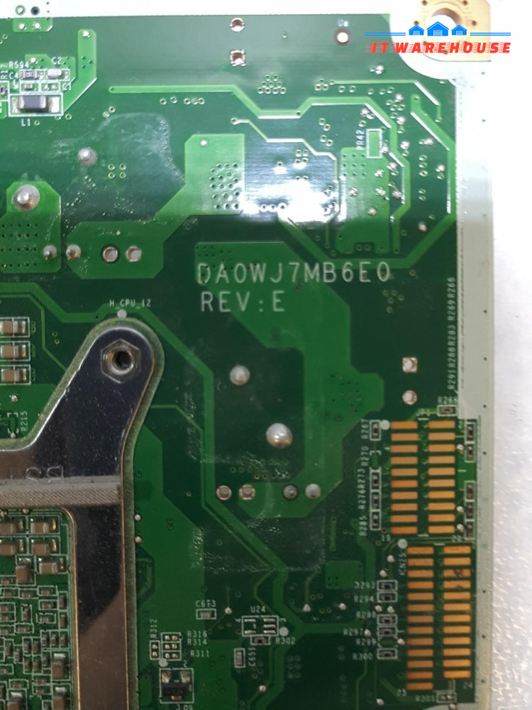 - HP Omni All In One 120  Motherboard P/N 646907-001 w/ AMD CPU
