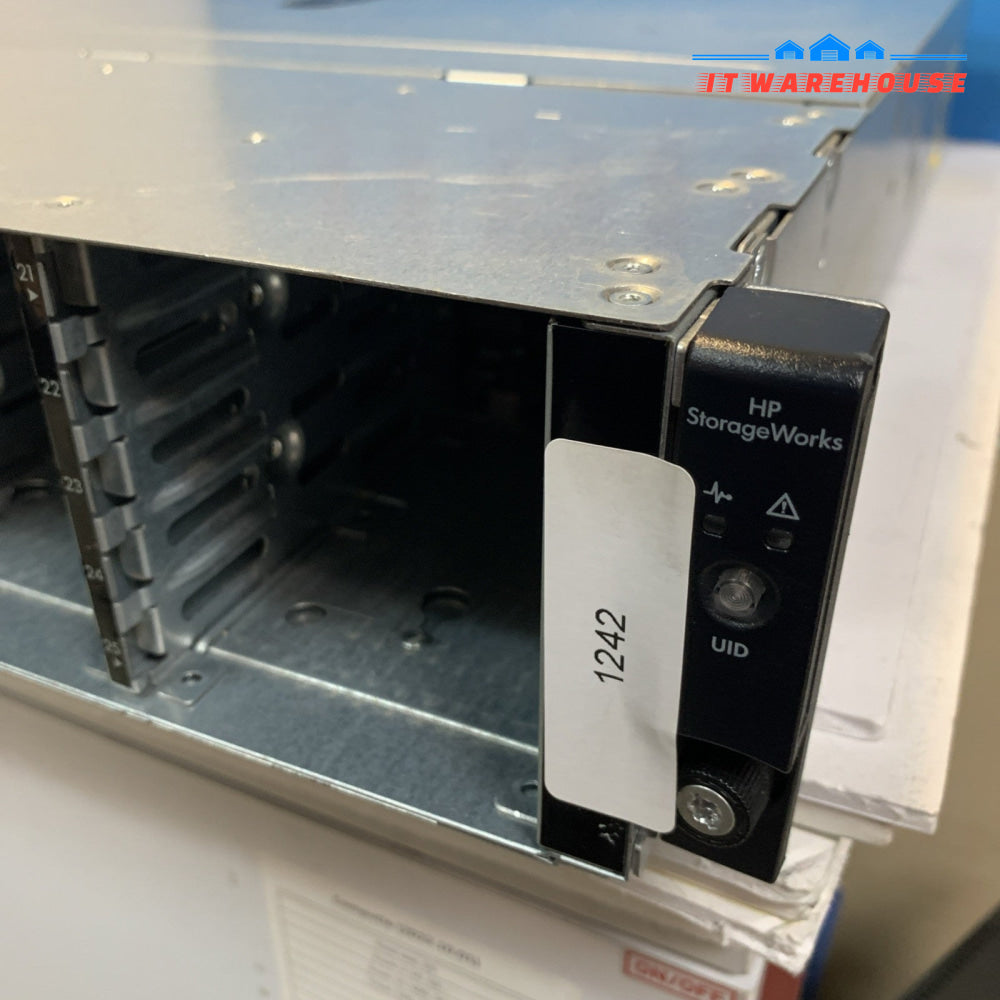 HP StorageWorks D2700 SFF Disk Enclosure CHASSIS AJ941-63002