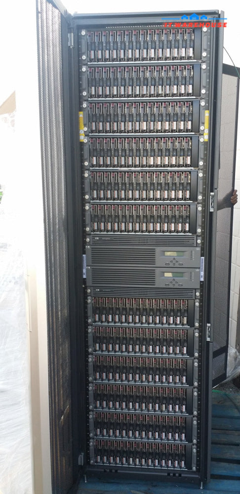 HP StorageWorks EVA8100  full size 42U rack only