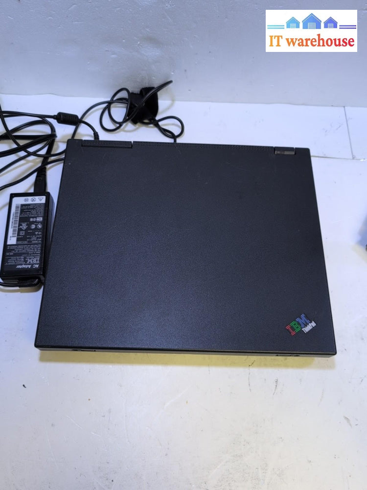 IBM ThinkPad A21m 14" Laptop Intel Pentium III 700 MHz/ 192MB /10GB HD /No OS -