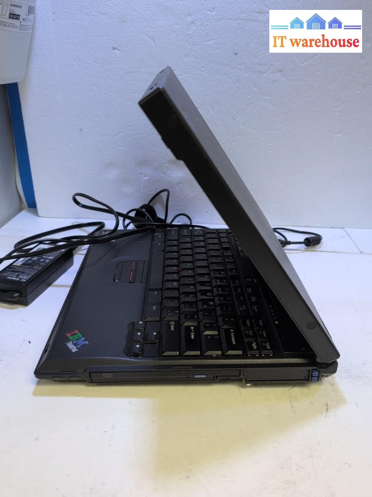 IBM ThinkPad A21m 14" Laptop Intel Pentium III 700 MHz/ 192MB /10GB HD /No OS -