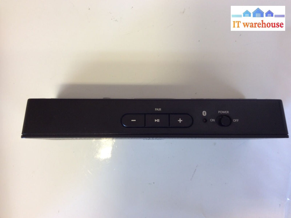 ilUV MobiTour Portable Wireless Stereo Bluetooth Speaker iSP202, Good Battery