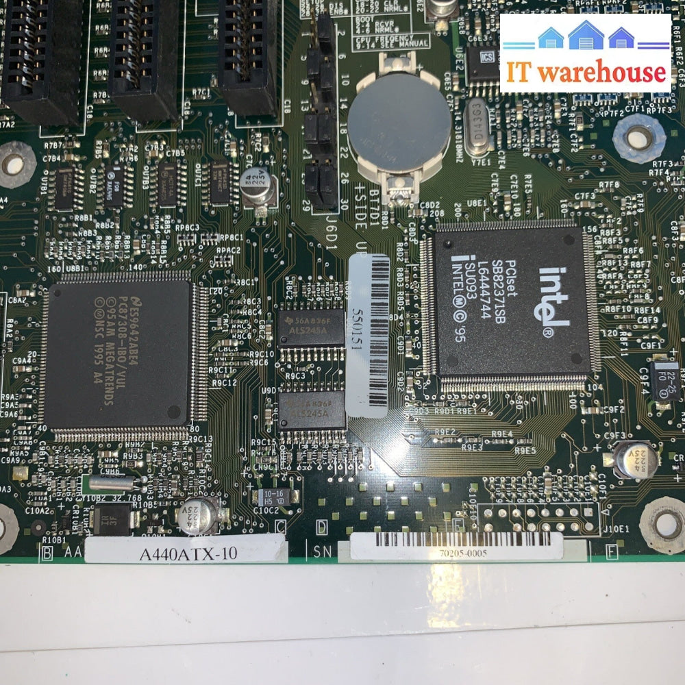 INTEL A440ATX-10 socket 8 MOTHERBOARD W/ PENTIUM II PROCESSORS W/ I/O
