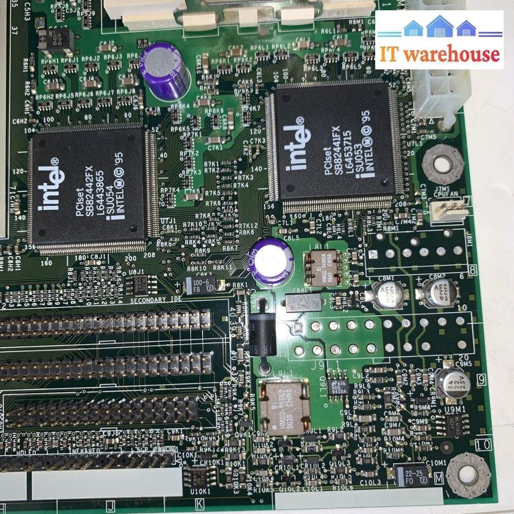 INTEL A440ATX-10 socket 8 MOTHERBOARD W/ PENTIUM II PROCESSORS W/ I/O