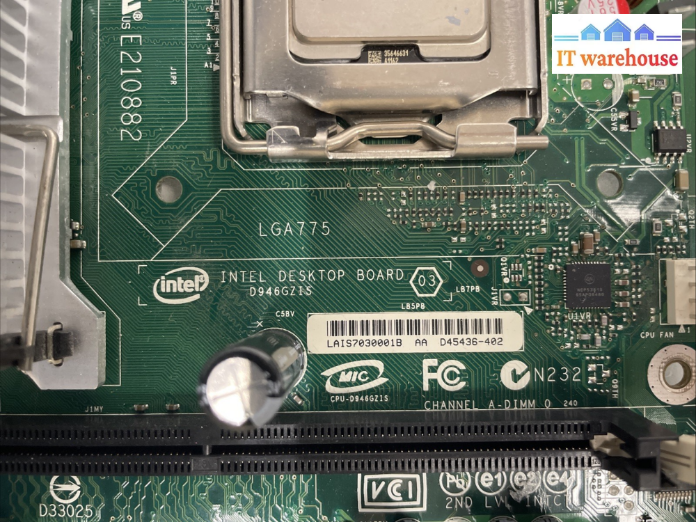 INTEL MOTHERBOARD  D45436-402  D946GZIS with  Pentium D SL8CP+