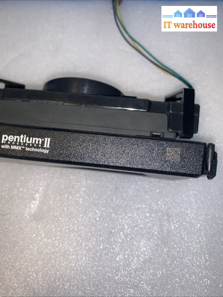 INTEL PENTIUM II SL28K 233MHz SLOT1 CPU + COOLER