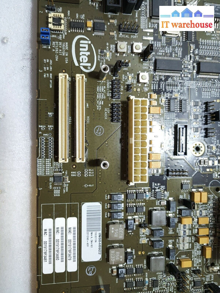 - Intel TRUXTON DEV KIT MOTHERBOARD  D71262-204 D71246-400 IN0046922 W/CPU&RAM