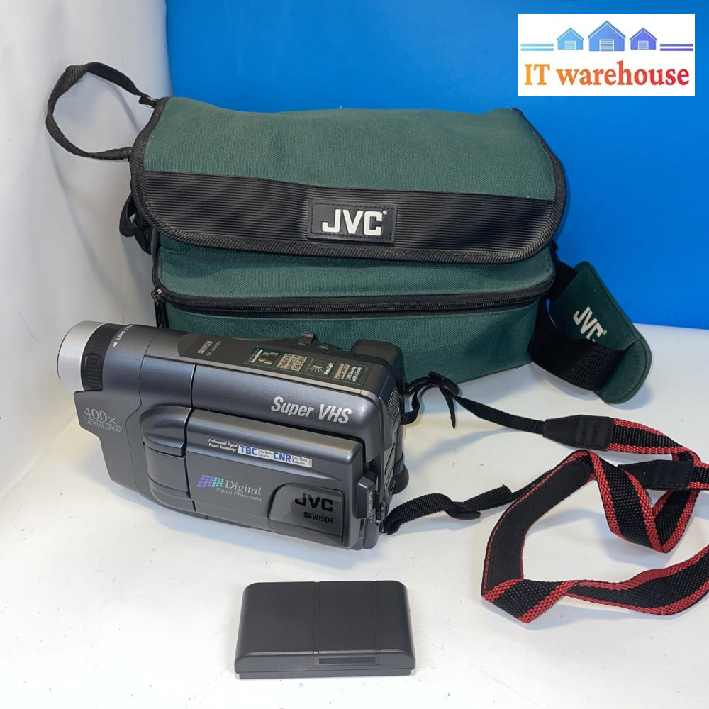 JVC GR-SXM320U Compact VHS Camcorder - Good Shape/no charger