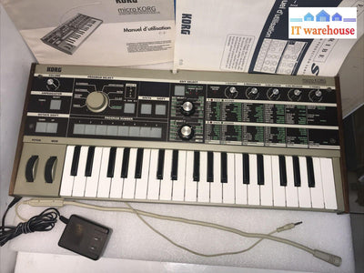 Korg Microkorg 37 Keys Analog Modeling Synthesizer W/ Mic