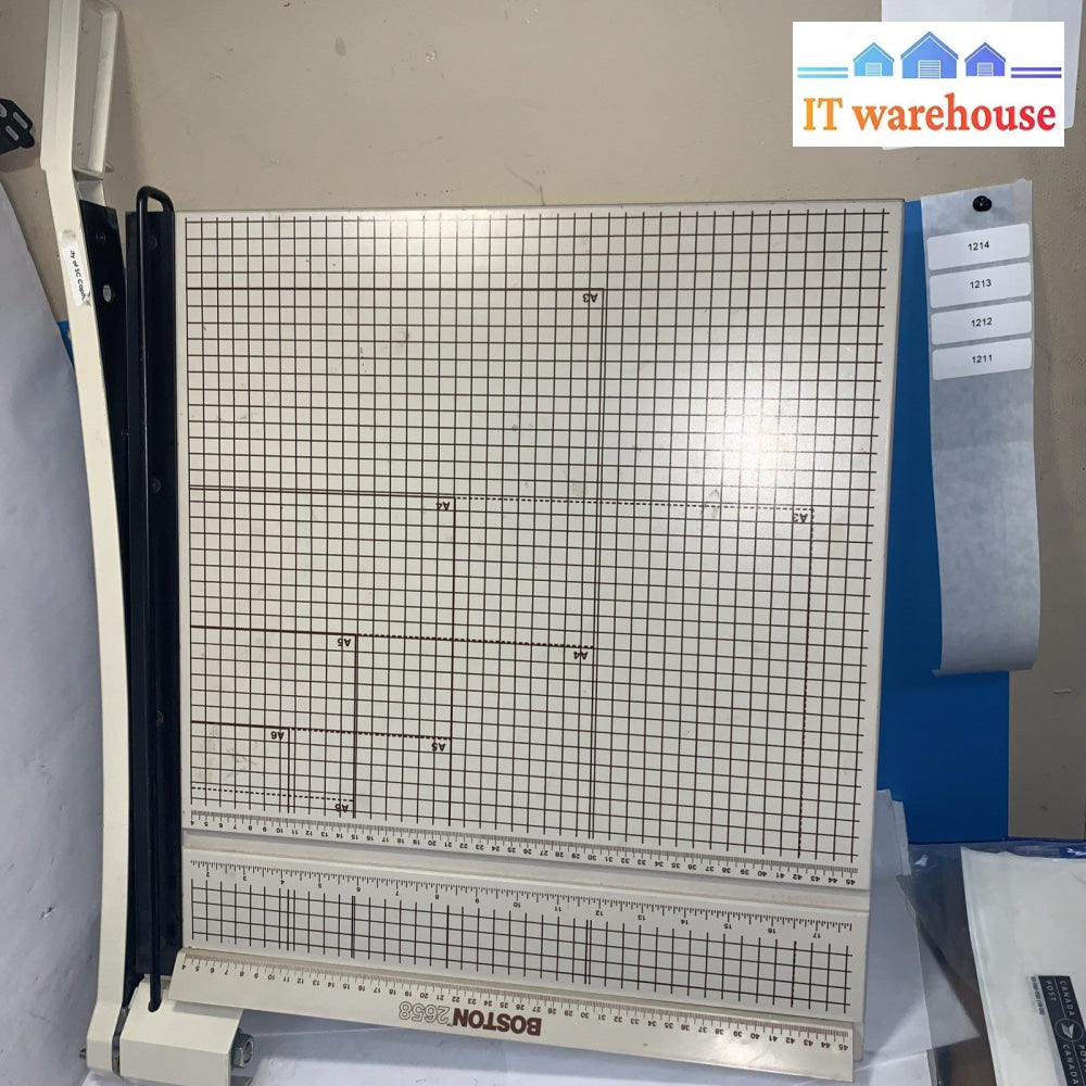 Large Boston 2658 18"x18" Paper Cutter