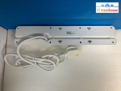 Like New APC Home/Office SurgeArrest 5 outlets 230V UK ~
