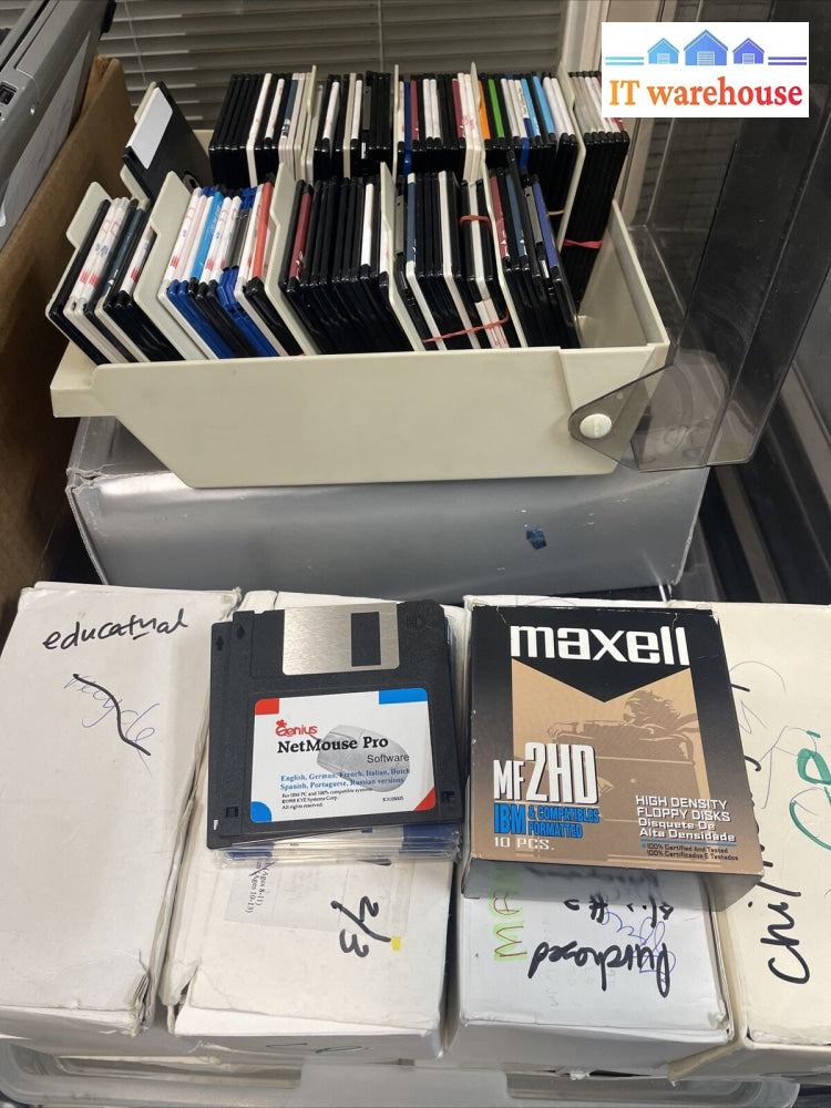 Lot Of 100 Used Random Disks Diskettes 3.5’ Discs Vintage Software Blanks