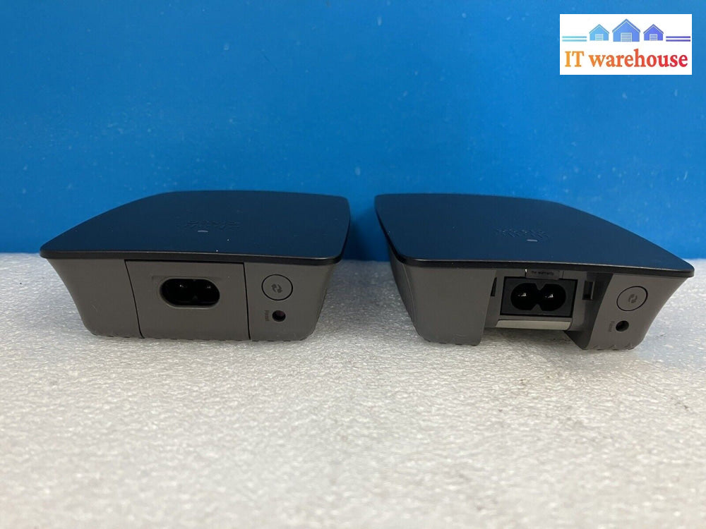 ~ (Lot of 2x) Cisco Wireless N Wi-Fi Range Extender Model RE1000 With Cables