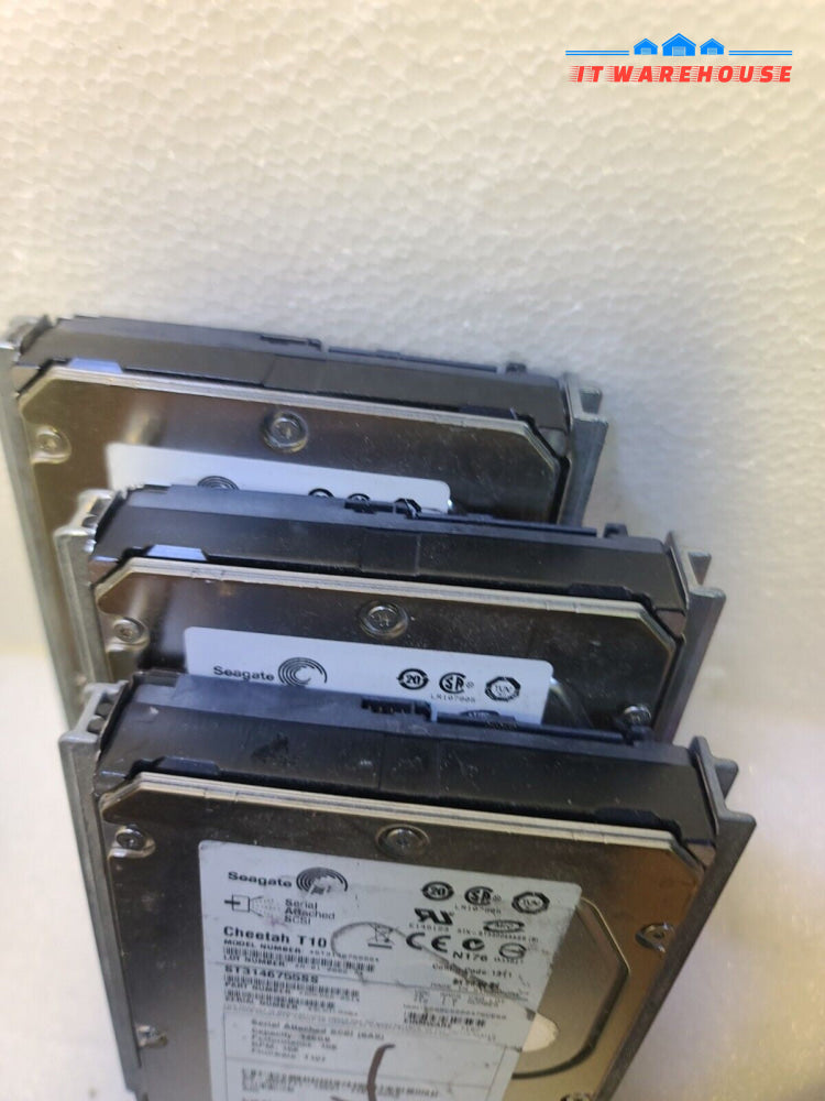 - LOT OF 3 Dell Seagate 146GB 3Gb SAS 3.5" Hard Drive - WR711 - ST3146755SS