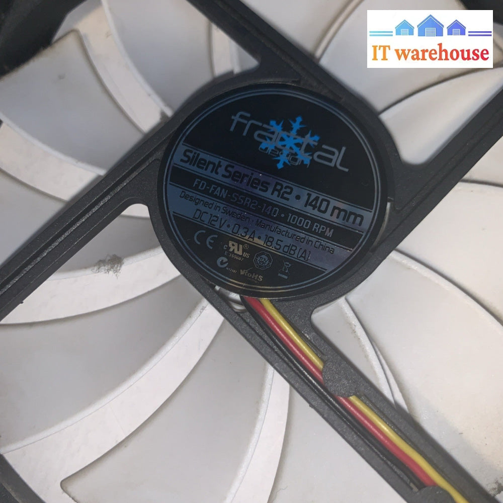 Lot of 3 fractaLSilent Series R2-140 mmFD-FAN-SSR2-140•1000 RPM case fan