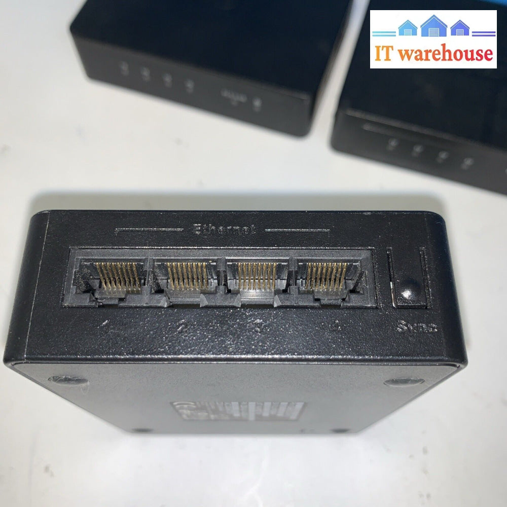 Lot of 3 Western Digital (WD) Livewire 4-port network adapter WDBABY0000NBK-00