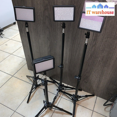 Lot of 4 NEEWER 160 LED adjustable Light and Stand