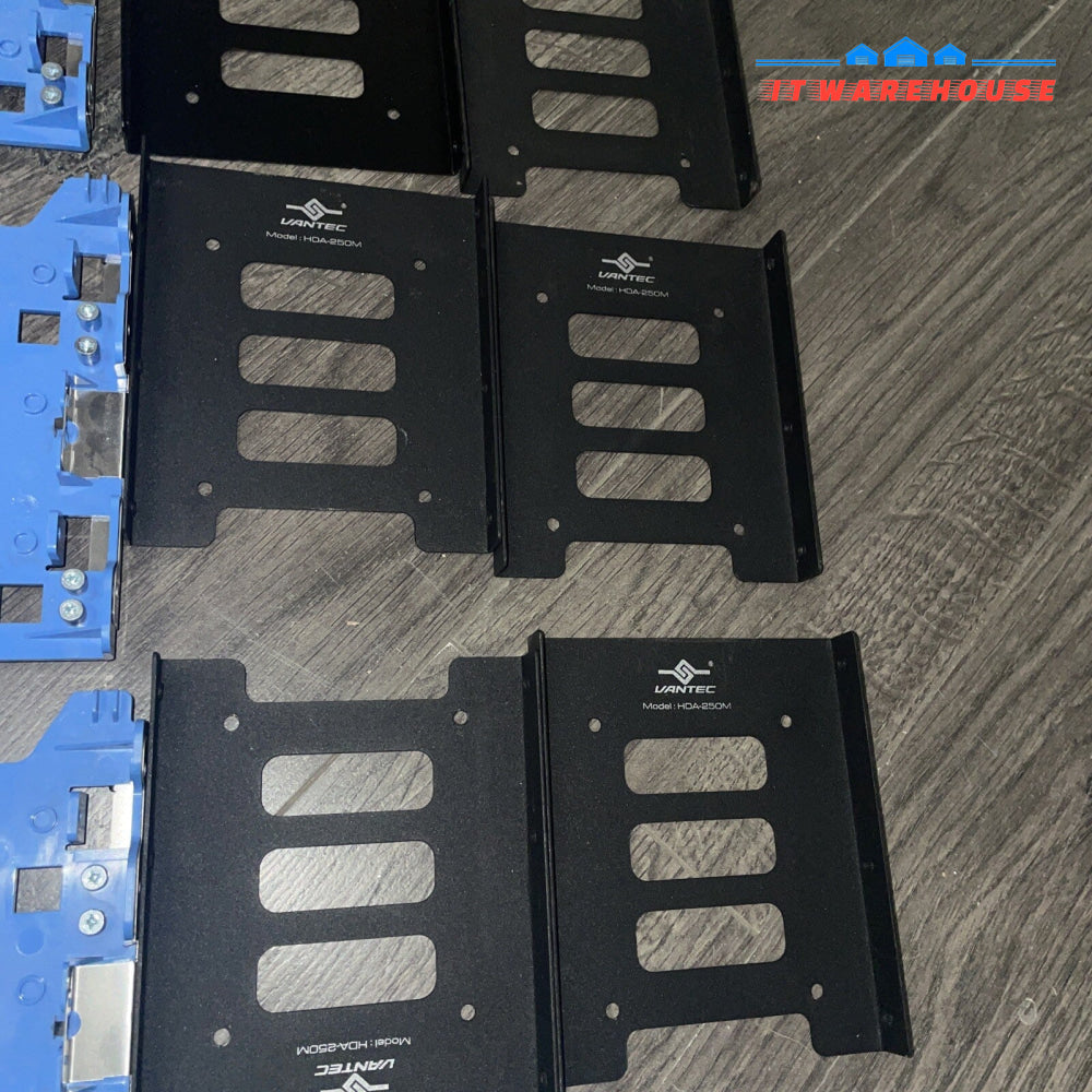 Lot of 40 Dell / other brands 2.5" or 3.5 to 2.5" hard drive caddy  ~see picture