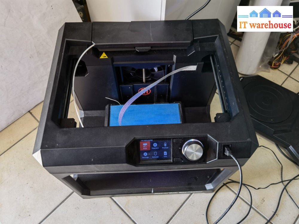 $ MakerBot Replicator 5th 3D Printer & MakerBot Digitizer 3D Scanner 