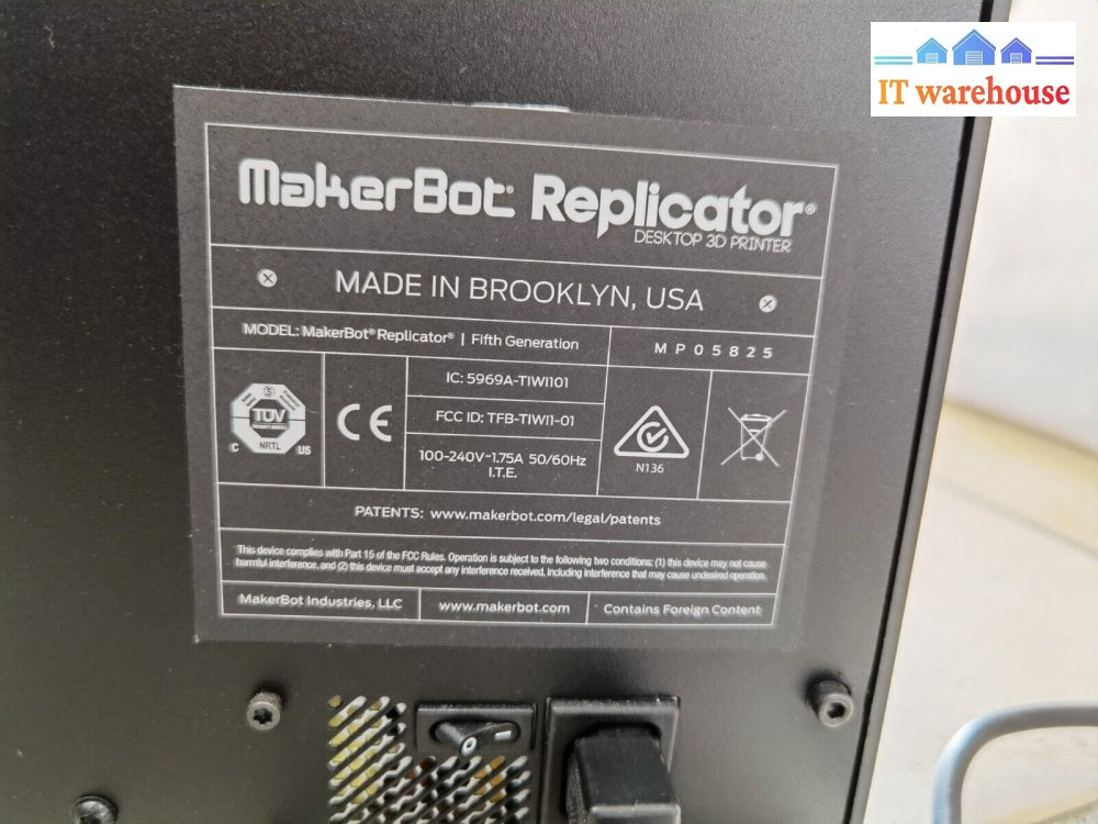 $ MakerBot Replicator 5th 3D Printer & MakerBot Digitizer 3D Scanner 
