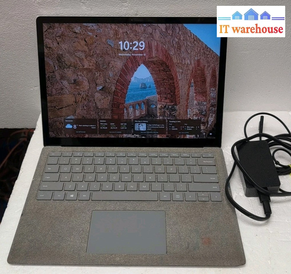 Microsoft Surface Laptop 1769 13.5" Touch i7-7660U/ 8GB RAM /256GB SSD/Win11 -