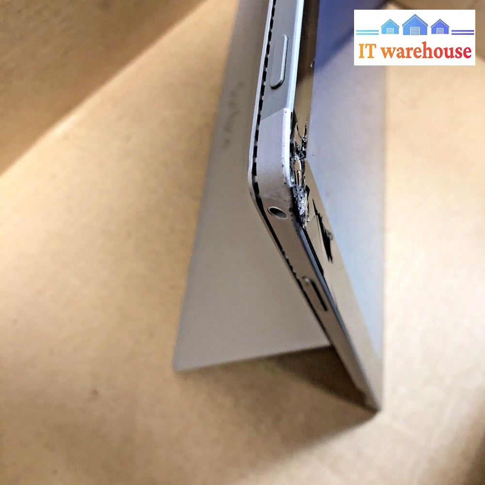 $ Microsoft Surface Pro 3 1631 i7 4020Y 1.5GHz 4GB/128GB SSD win10 PRO - Cracked