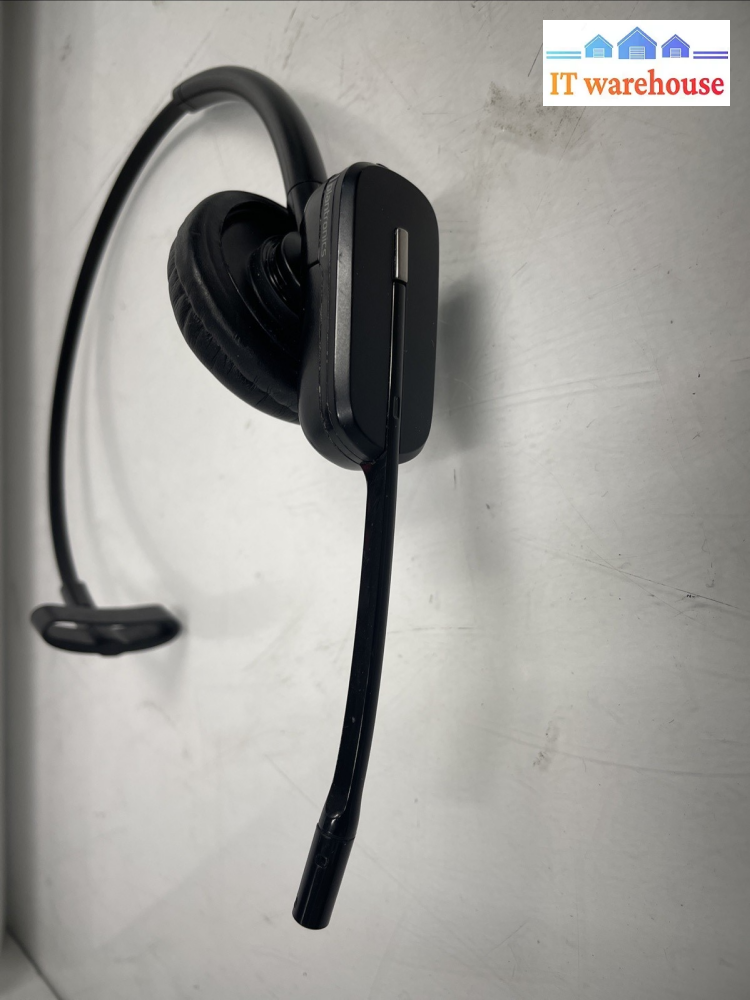 Mixed Plantronics C540 Bluetooth  headphone as pictured +