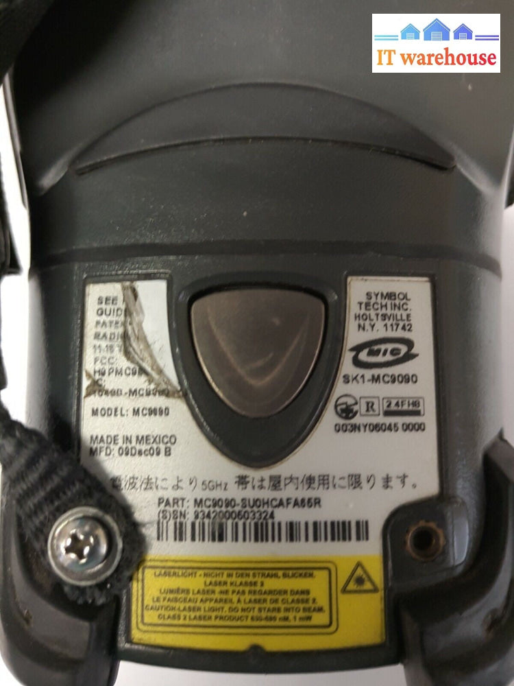 - Motorola MC9090 MC9090-SUOHCAFA65R 1D WiFi Barcode Scanner (GRADE B)