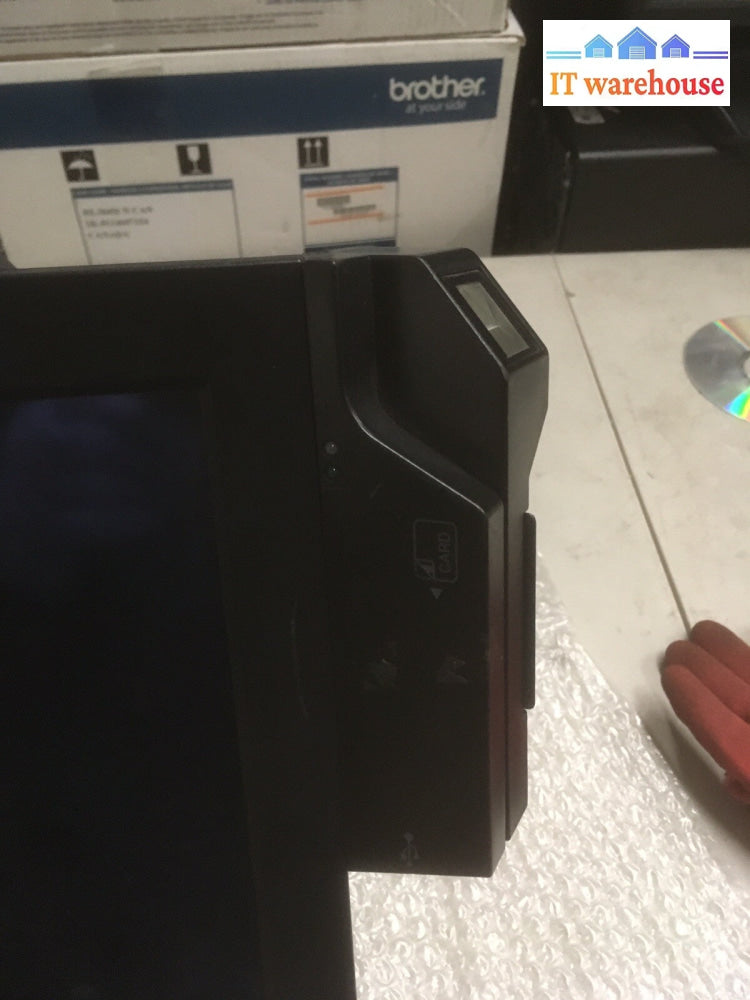 + N&P NNP POS System NP-3500AD NNP-NP-3500A 15” Scratch Monitor W/card Reader AC