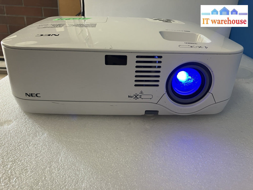NEC NP410W DVI VGA Digital Projector (lamp hour 1683h)  *Tested and Working*