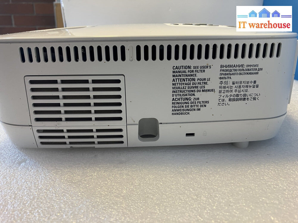 NEC NP410W DVI VGA Digital Projector (lamp hour 1683h)  *Tested and Working*