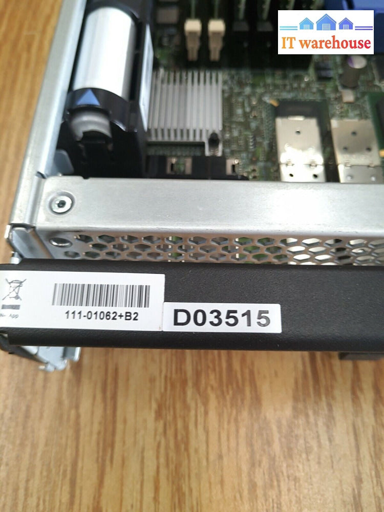 - NetApp 111-01062 110-00136 Controller With Memory for FAS3240 NAF-0901 Array