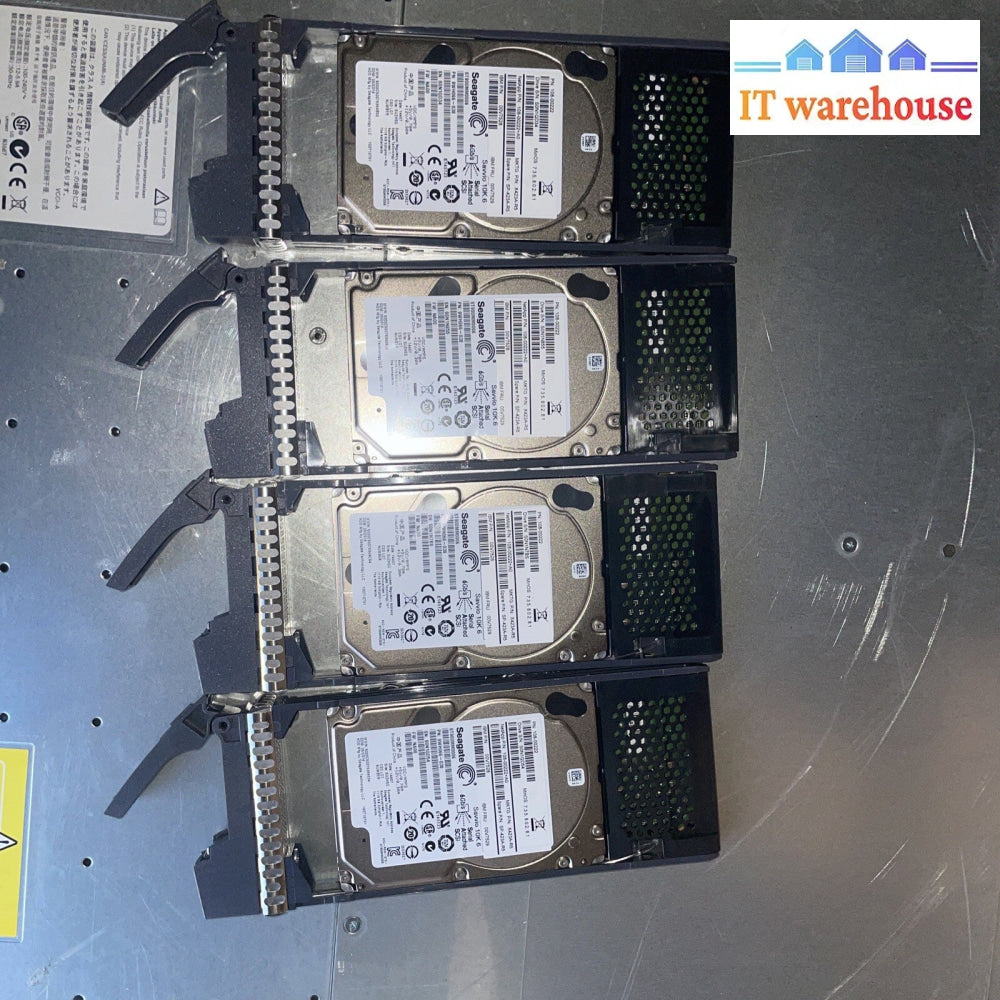 NetApp NAJ-1001 24 Bay Array 2x IOM6 Controllers/ 2x Power Supplies/24x 900GB HD