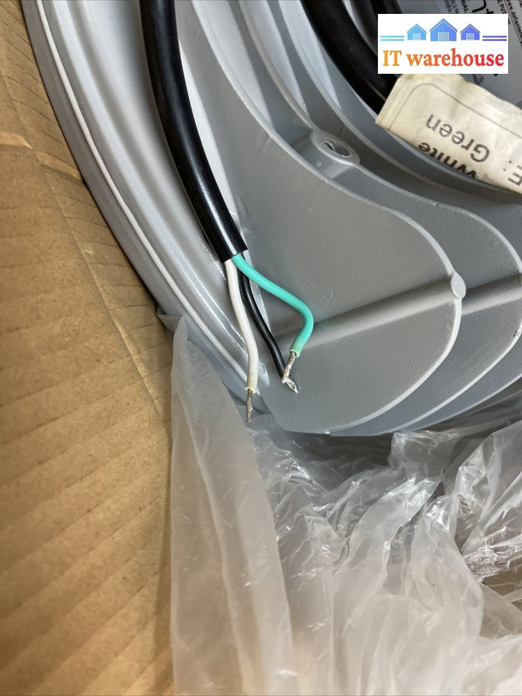 New Defiant Power Chip LED 180W (Model: DE MP 700 180W)