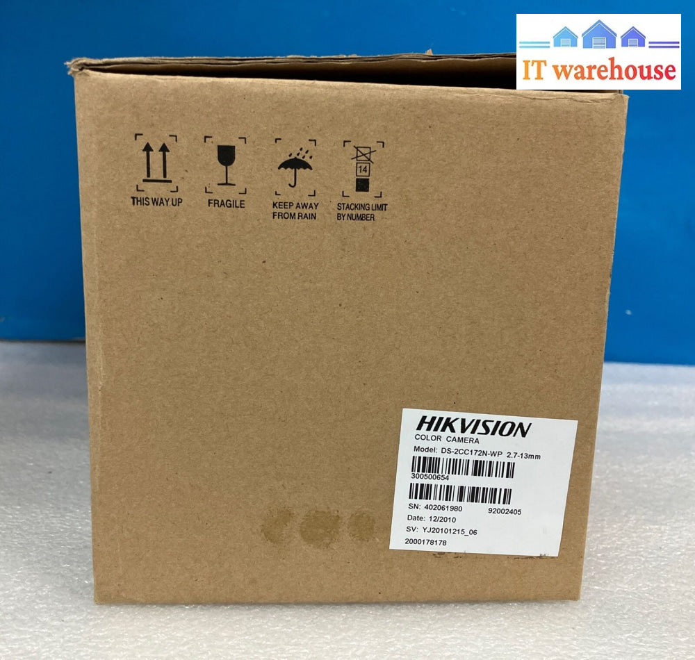 New Hikvision Ds-2Cc172N-Wp 2.7-13Mm Ir Bullet Camera Indoor / Outdoor Ip66 ~