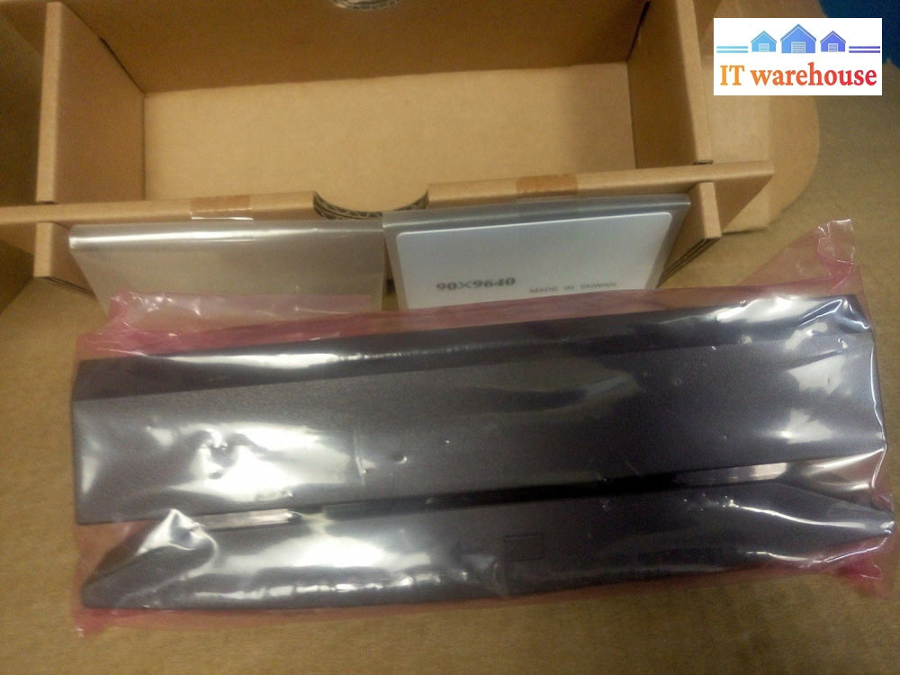 - New In Box Ibm Iron Grey Msr Stripe Reader For Surepos 4840 14R0030