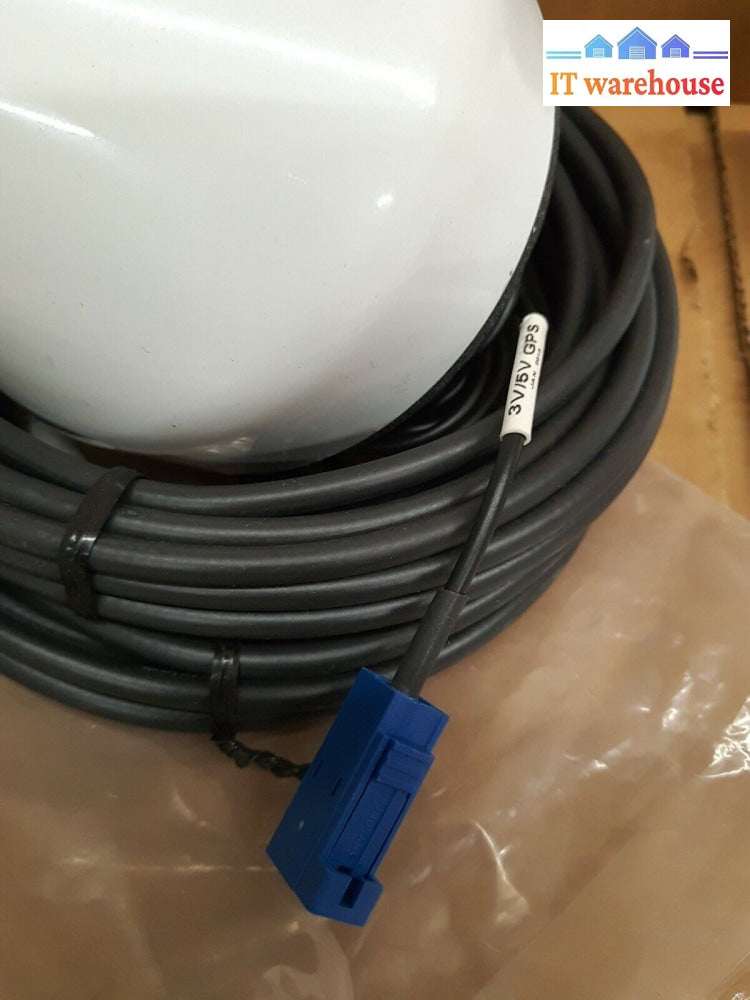 - NEW MOBILE MARK Multiband Surface Mount Antenna (4G LTE, WiFi, GPS) SMW-308