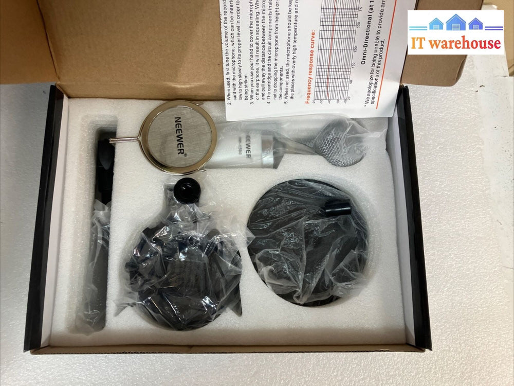 (New) Neewer NW-1500 Desktop Broadcast & Recording Microphone With Accessories ~