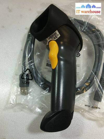 NEW  Symbol LS2208 LS2208-SR20007NA Barcode Scanner W/ USB CABLE