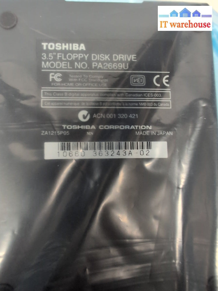 NEW Toshiba PA2669U Gray 3.5" 1.44MB IDC External Floppy Disk Drive w/ Cable -