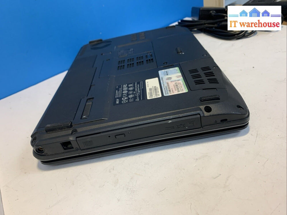 Nice ~Acer Aspire 4730z 14.1’’ Dual Core T3200 2Ghz 2GB 750GB windows xp pro Sp3