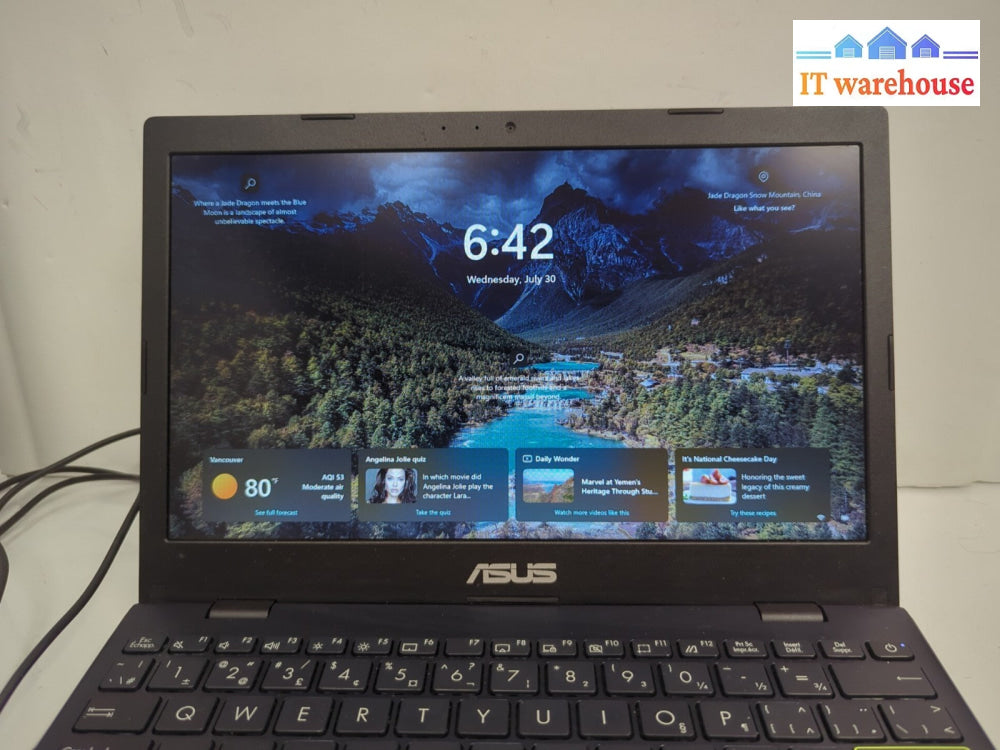 (NICE) Asus L210M 12" Laptop  Celeron N4020 /4GB RAM /64GB SSD /WIN 11 -