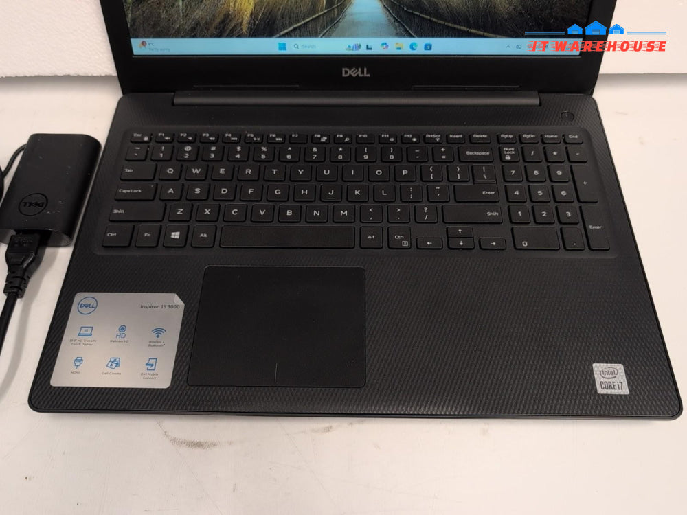 NICE Dell Inspiron 15 3000 15.6" Touch Laptop i7-1065G7/12GB/512GB NVMe/Win 11 -