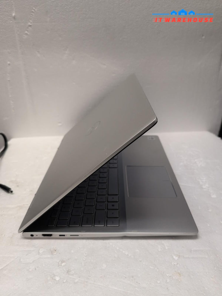 NICE Dell Inspiron 15 7000 15.6" Touch Laptop i5-10210U/8GB/512GB NVMe/Win11 -