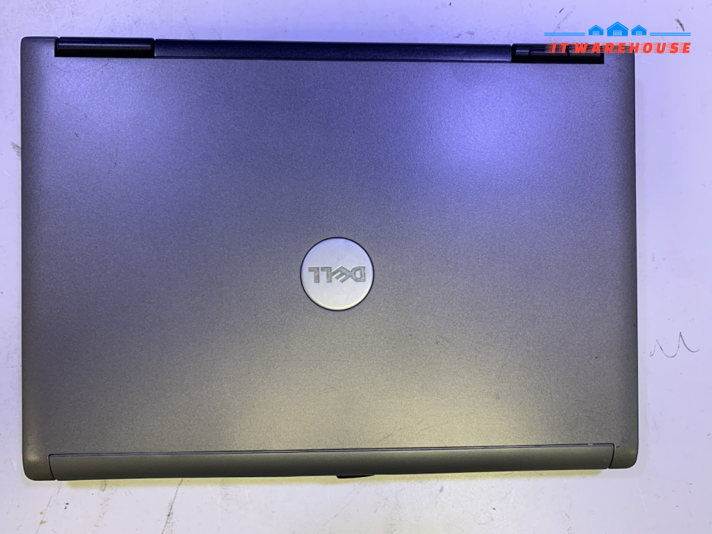 Nice ~ Dell Latitude D420 12" Laptop Intel Core Duo 1.2GHz 1.5GB RAM (no HDD)