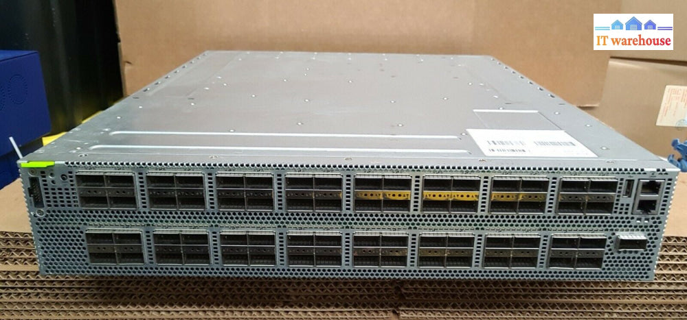 - (Nice) Edge-Core 7616-64X-O-Ac-F 64-Port 100Gbe Switch