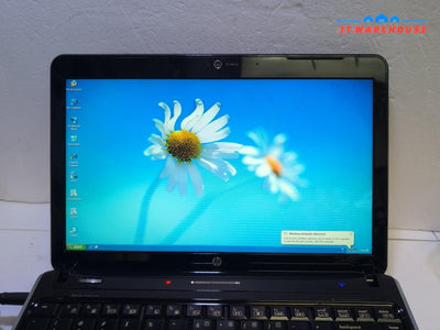 (NICE) HP Pavilion DV3 13" Laptop Core 2 Duo T6500 /3GB RAM/128GB SSD/Win XP -
