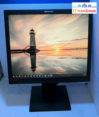 (Nice) Lenovo L1711P L1711p-C ThinkVision 17" Monitor w/ Adjustable Stand -
