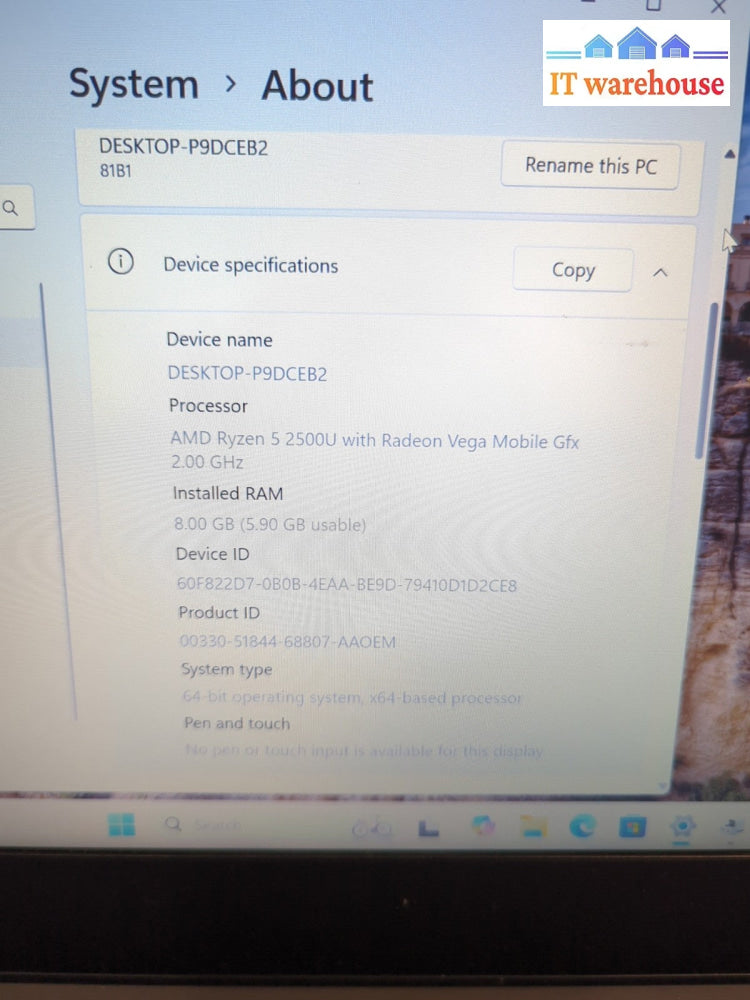 (Nice) Lenovo V330-14ARR 14" LAPTOP AMD Ryzen 5 2500U/ 8GB /256GB SSD/Win11 -