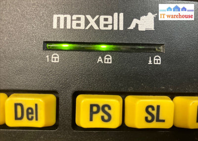 Nice Maxell Vision LargePrint Keyboard PC USB Wired Black Yellow Keys Computer ~